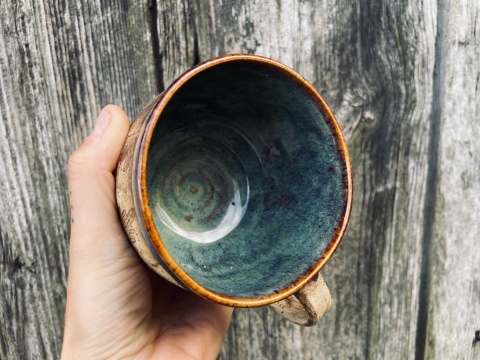 Kubek ceramiczny zielsko pokrzywa